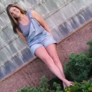 Meet your Posher, Pamela